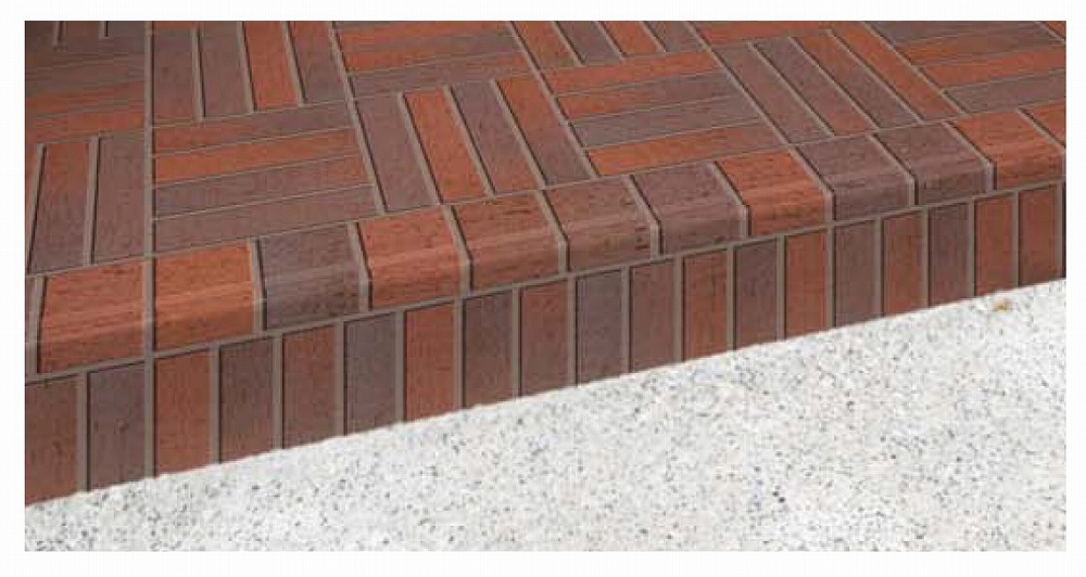 ボーダーと100mm角垂れ付き段鼻との納まり例