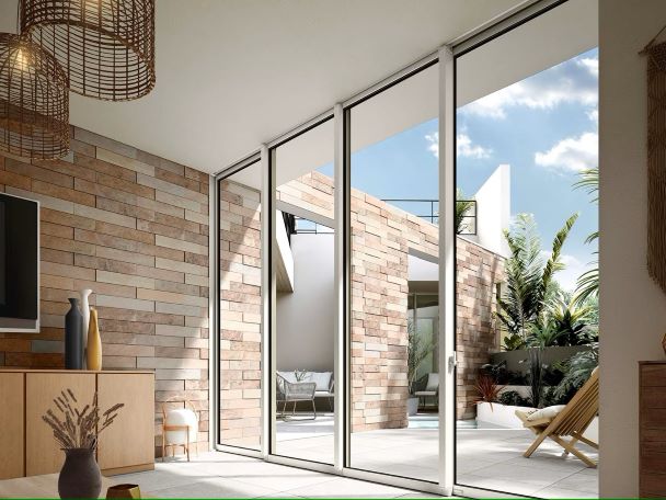 タイルで、内と外をつなぐ。